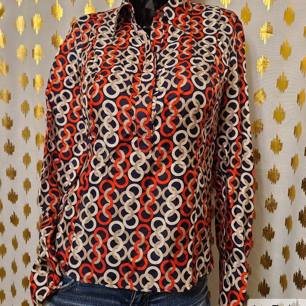 Ann Taylor  Blouse size 6